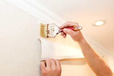 Pose de papier peint aux Brunels — revêtements muraux et toiles de verre